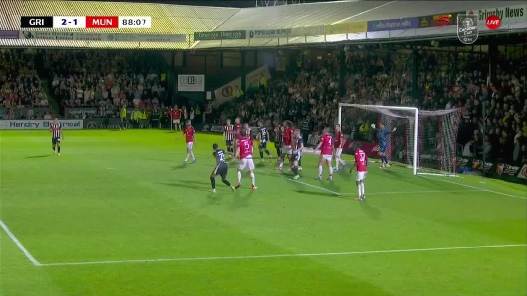 Grimsby Town 2 - [2] Manchester United - H. Maguire 89'