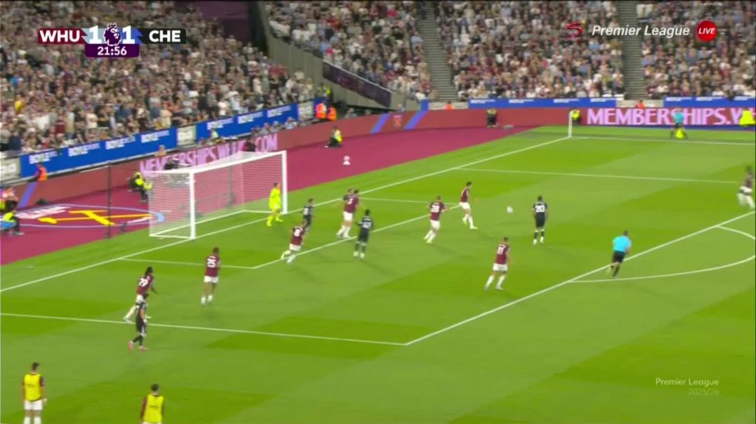 ⁣West Ham United 1 - [2] Chelsea - Pedro Neto 23