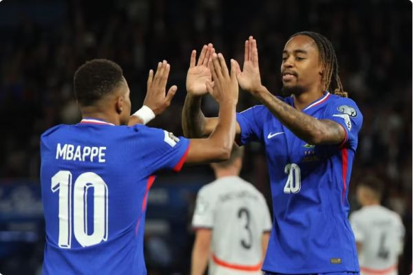 Mbappé bests Henry's France goals mark in win over Iceland