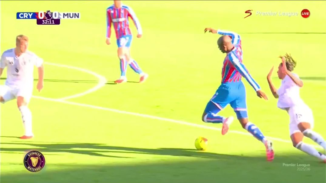 Crystal Palace 1 - 0 Manchester Utd - J. Mateta 36'