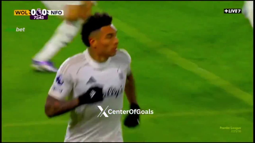 Wolves 0 - [1] Nottingham - Igor Jesus 72'