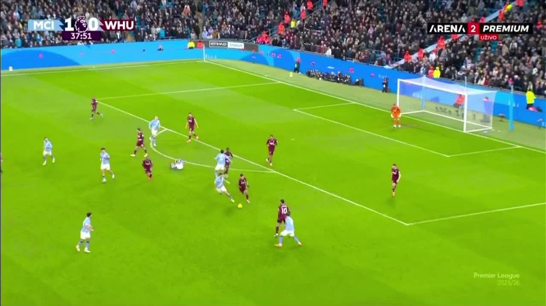 Manchester City [2] - 0 West Ham - T. Reijnders 38'