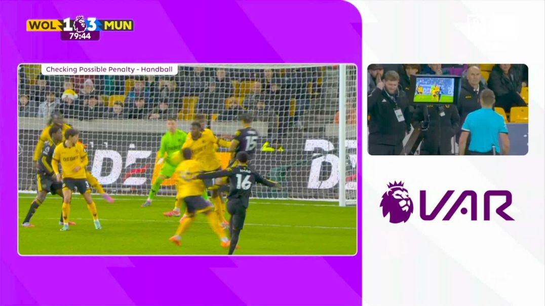 Wolves 1 - [4] Manchester Utd - Bruno Fernandes 82'