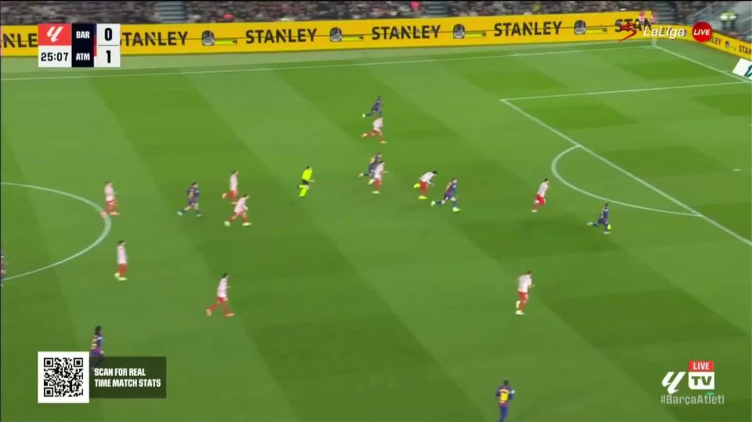 ⁣Barcelona 1 - 1 Atl. Madrid - Raphinha 26'