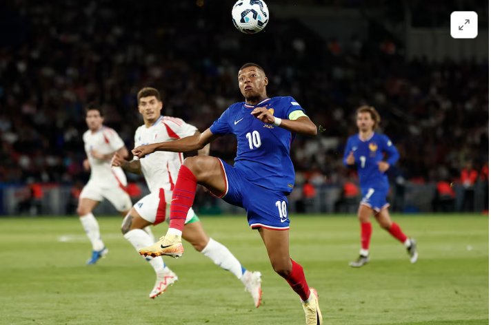 Italy come from behind to stun France in 3-1 win