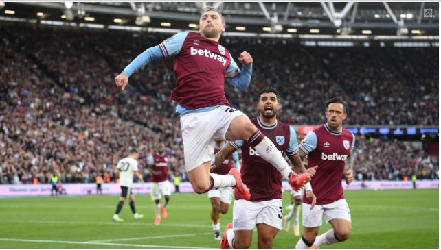 Man United lose 2-1 to West Ham after VAR controversy