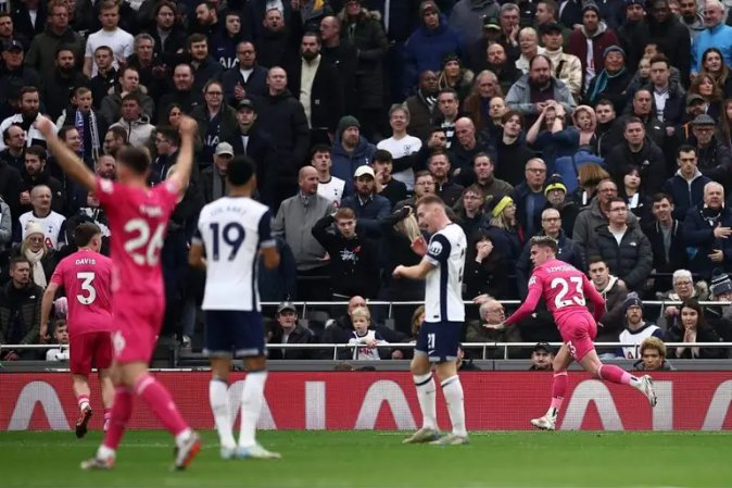 Tottenham Hotspur 1 Ipswich Town 2: Spurs’ inconsistency and slow starts are a big problem