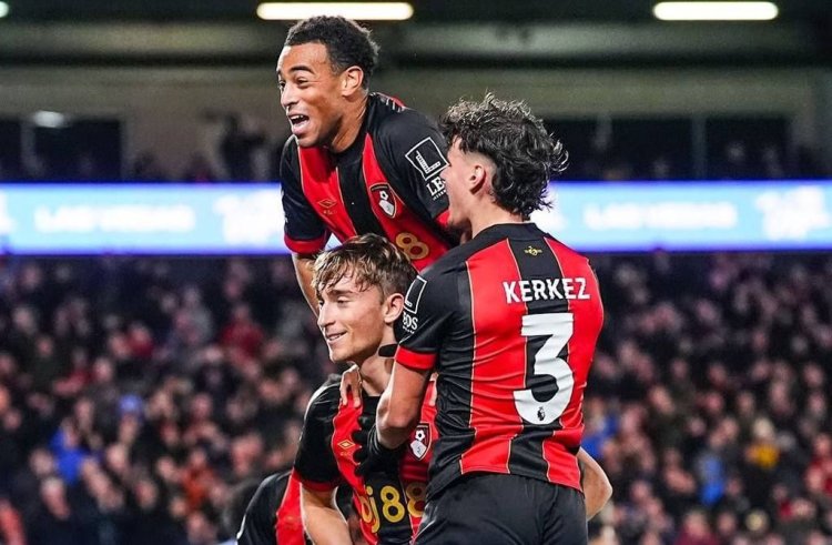 Dean Huijsen becomes the Cherries' youngest Premier League goal scorer as Bournemouth defeats Tottenham 1-0.