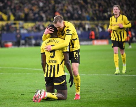 Dortmund beat Shakhtar Donetsk 3-1 to progress to Champions League knockout play-offs