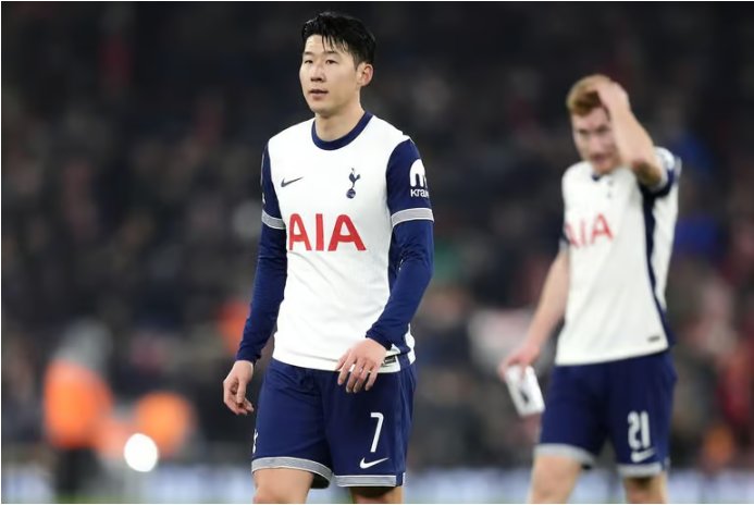 Liverpool 4-0 Tottenham (4-1): Rampant Reds beat sorry Spurs to set up Carabao Cup final against Newcastle