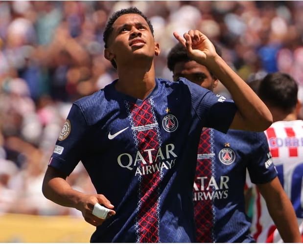 Club World Cup: PSG overwhelm 10-man Atlético Madrid in Rose Bowl stroll