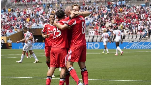 Benfica beat Bayern Munich to win Club World Cup Group C